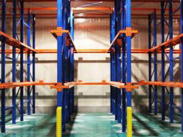 Drive-In/Drive-Thru Pallet Rack